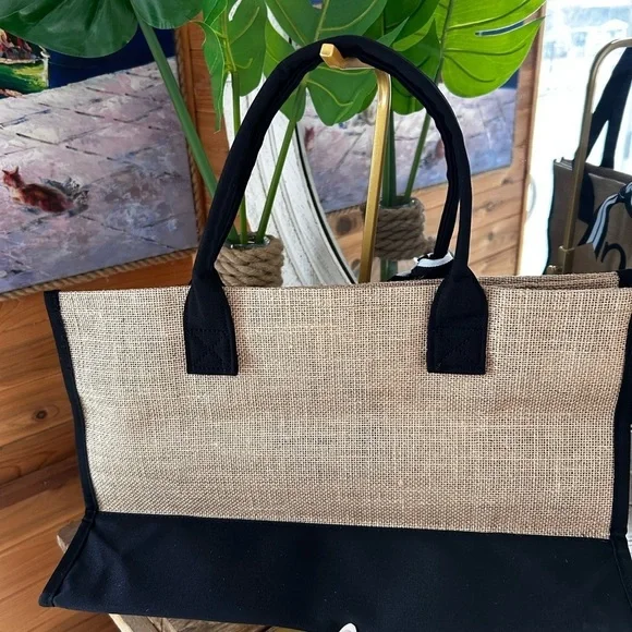 New Black and Tan Tote Bag with Monogram letter G - Picture 6 of 6